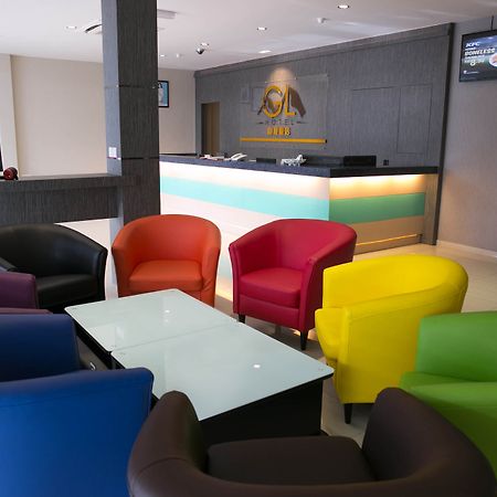 Gl Hotel Келуанг Екстериор снимка