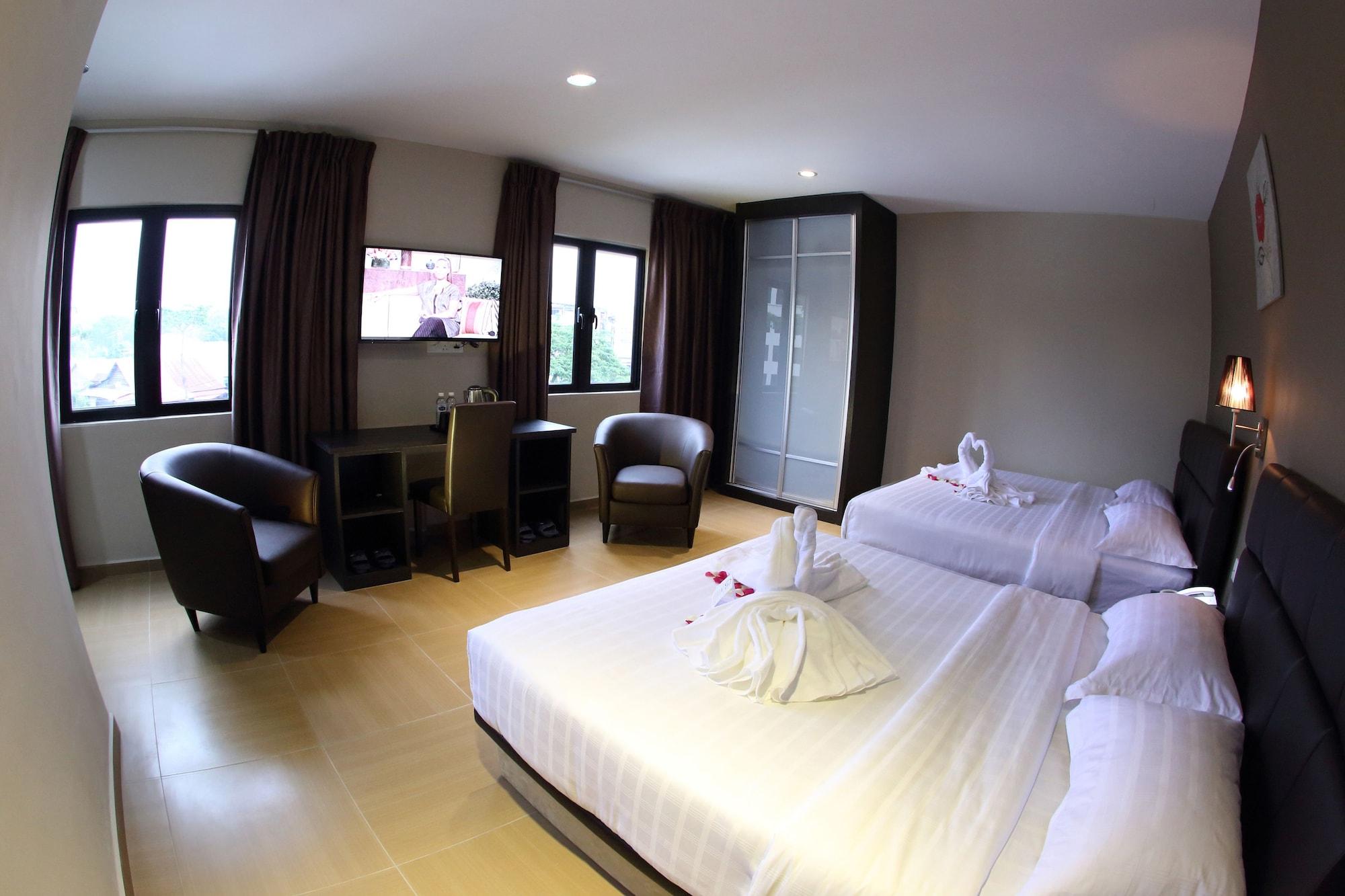 Gl Hotel Келуанг Екстериор снимка