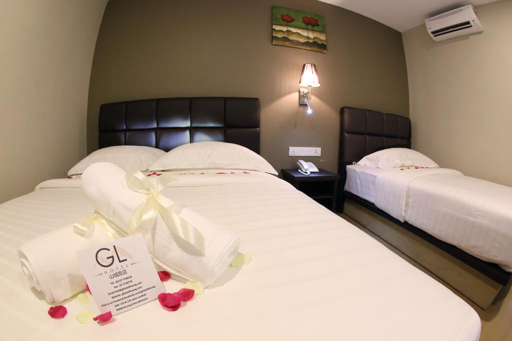 Gl Hotel Келуанг Екстериор снимка